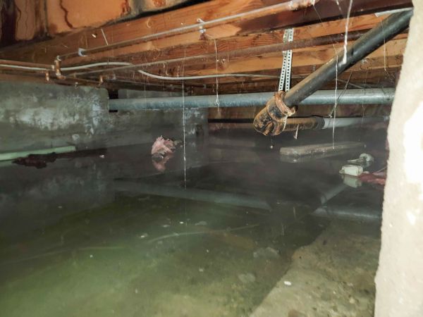 Crawlspace Water Restoration in Palmdale